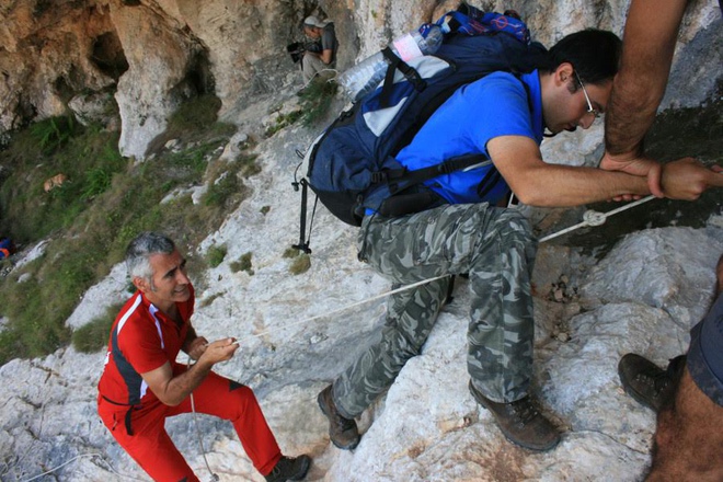 il trekking solidale sui monti del Supramonte in Sardegna